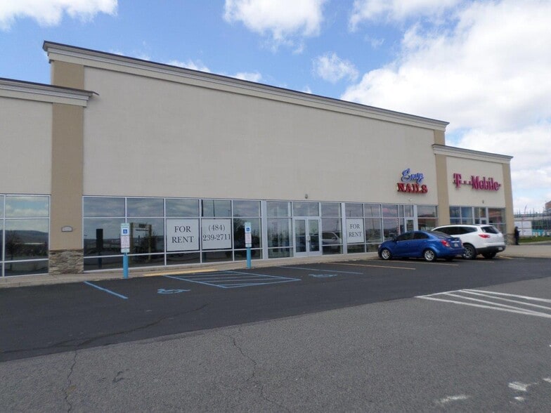 400 Route 315 Hwy, Pittston, PA for sale - Building Photo - Image 3 of 9
