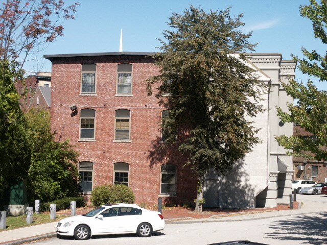 4 Water St, Nashua, NH for lease - Building Photo - Image 2 of 9