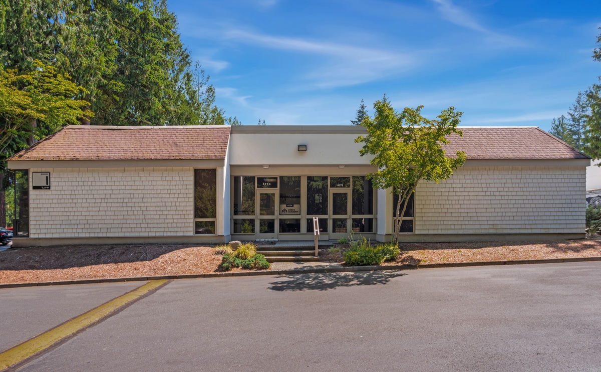 4002-4014 148th Ave NE, Redmond, WA for lease Primary Photo- Image 1 of 18