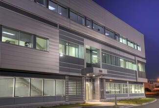 Plus de détails pour 2800 Rue Louis-Lumière, Québec, QC - Bureau à louer