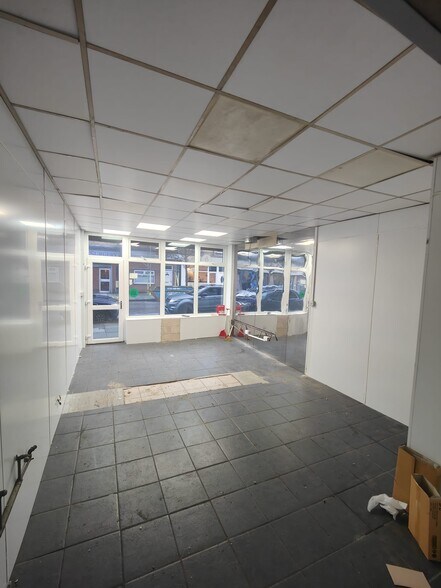 71 St Johns Rd, Liverpool à louer - Photo du bâtiment - Image 3 de 14