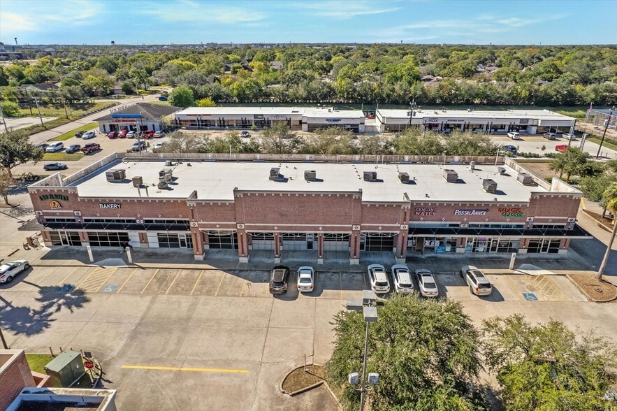 16512-16580 El Camino Real St, Houston, TX for lease - Aerial - Image 2 of 30