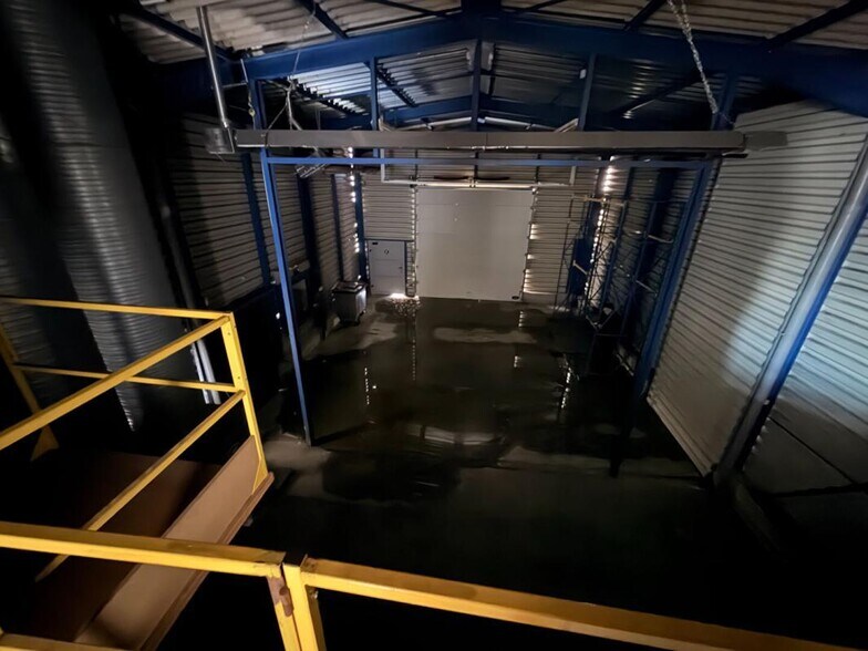Industrial in Saint-Orens-de-Gameville for lease - Building Photo - Image 3 of 8