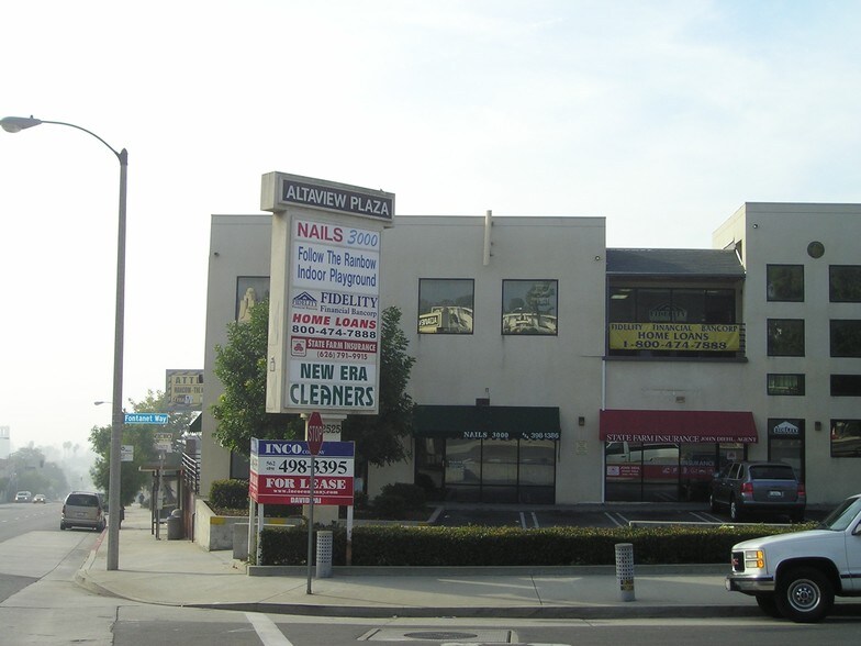 2525 Lake Ave, Altadena, CA à louer - Photo du bâtiment - Image 2 de 4