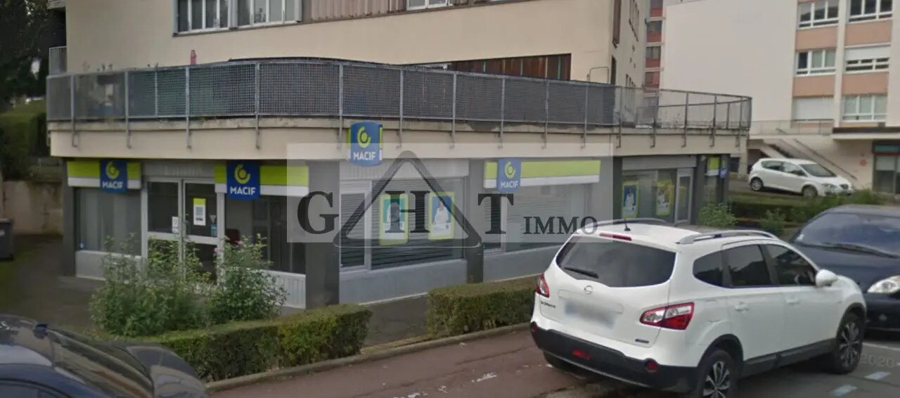 Retail in Longjumeau for sale Building Photo- Image 1 of 8