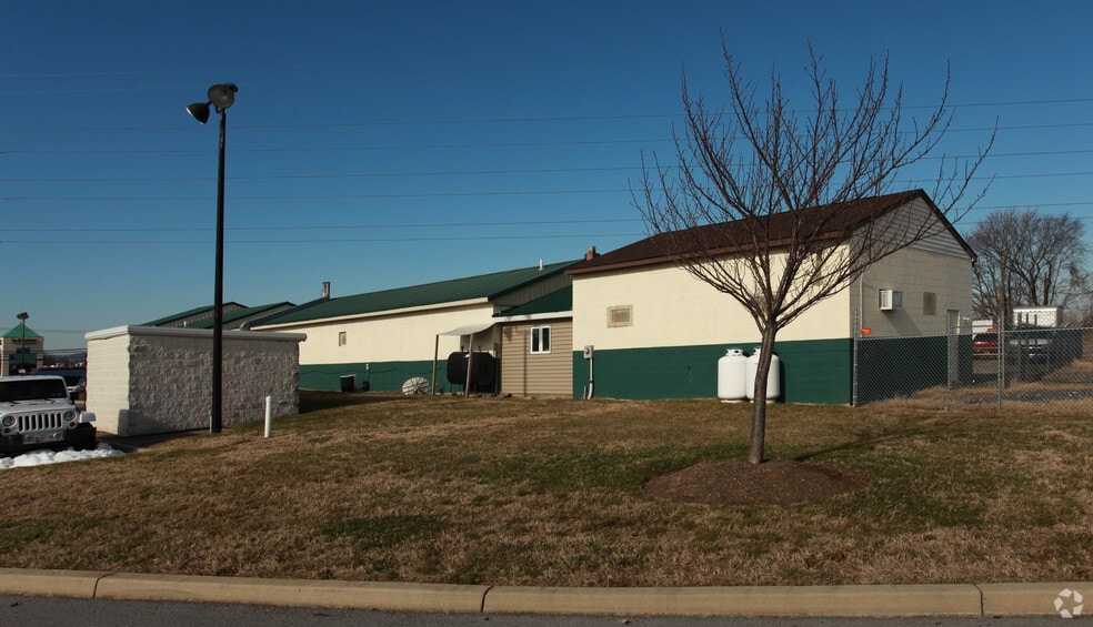 5733 Buckeystown Pike, Frederick, MD for lease - Building Photo - Image 2 of 2