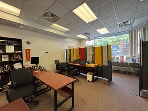 55-19-55-25 69th St, Maspeth, NY for lease Interior Photo- Image 2 of 10