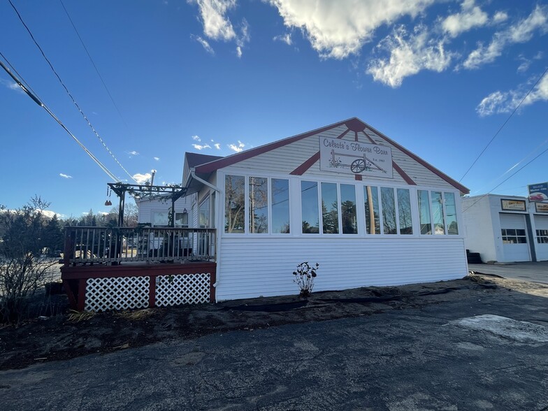 580 Mast Rd, Goffstown, NH à louer - Photo du bâtiment - Image 1 de 5