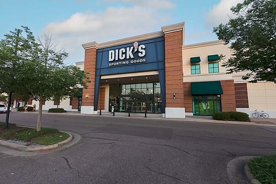 144-277 Market St, Flowood, MS for lease - Building Photo - Image 2 of 8