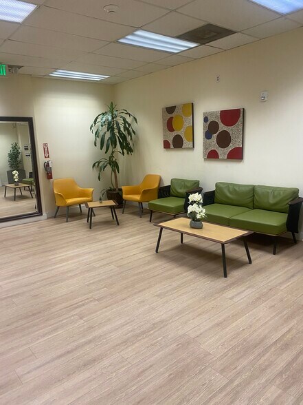 2677 Zoe Ave, Huntington Park, CA à louer - Photo intérieure - Image 3 de 19