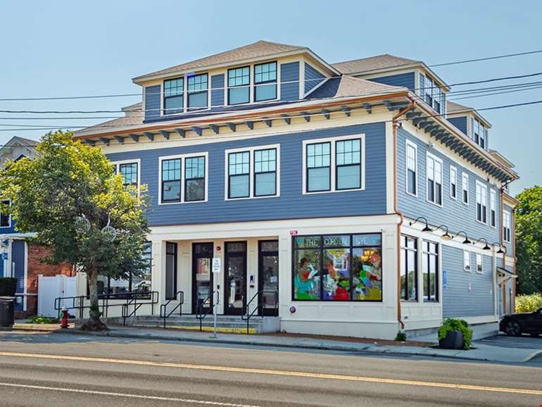 255 Main St, Hyannis, MA for sale - Building Photo - Image 1 of 13