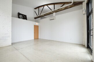 More details for 3801 W Fullerton Ave, Chicago, IL - Retail for Lease