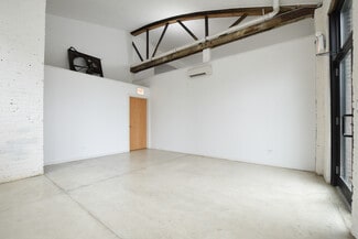 More details for 3801 W Fullerton Ave, Chicago, IL - Retail for Lease