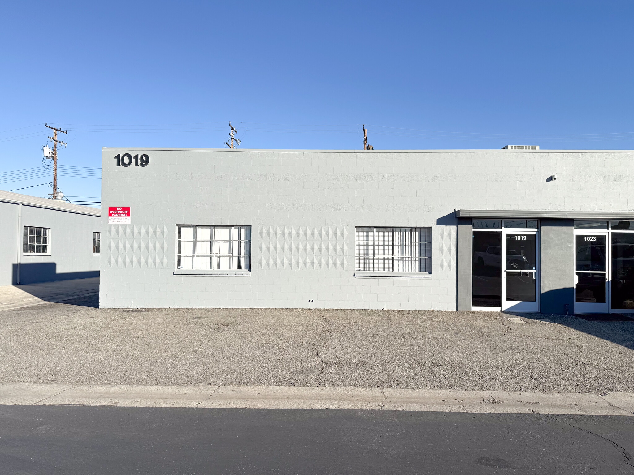 1019-1023 E Raymond Way, Anaheim, CA for lease Building Photo- Image 1 of 6