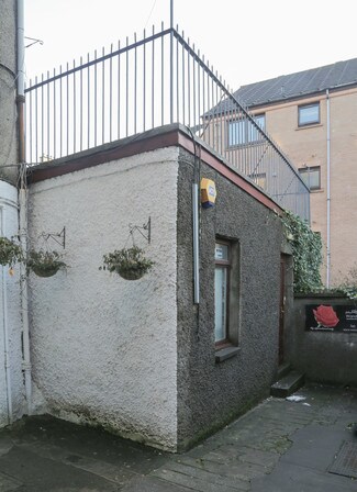 Plus de détails pour 1095 Pollokshaws Rd, Glasgow - Commerce de détail à louer