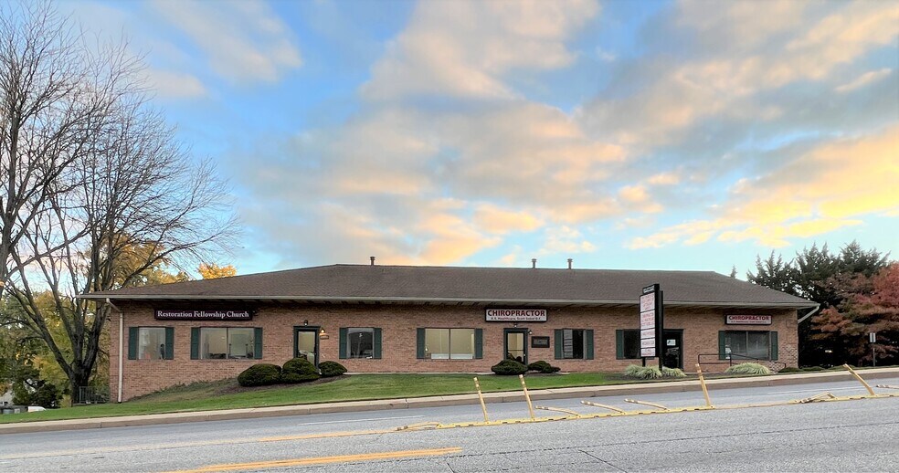 9601-9611 Reisterstown Rd, Owings Mills, MD à louer - Photo du bâtiment - Image 2 de 17