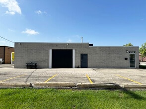 875 Lively Blvd, Elk Grove Village, IL for lease Interior Photo- Image 2 of 7