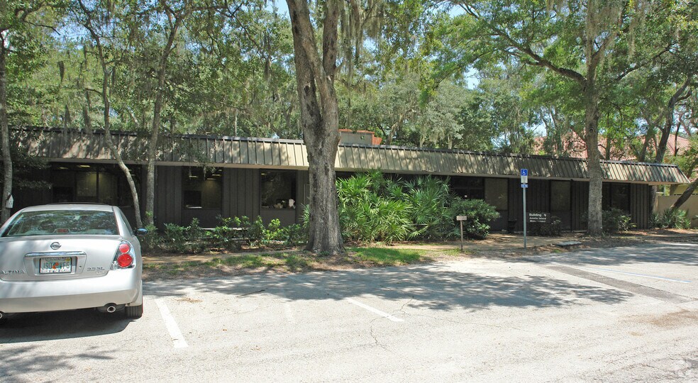 1435 Julia St, Fernandina Beach, FL à vendre - Photo du bâtiment - Image 3 de 13