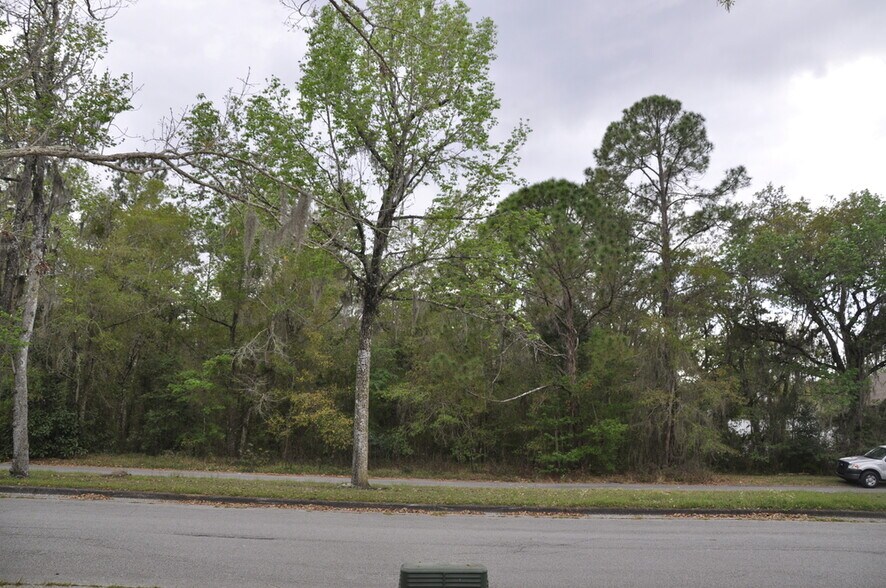 965 Candlelight Blvd, Brooksville, FL à vendre - Photo du bâtiment - Image 2 de 12