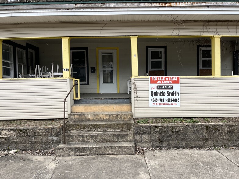 603 Main St, Sutton, WV for lease - Building Photo - Image 1 of 6