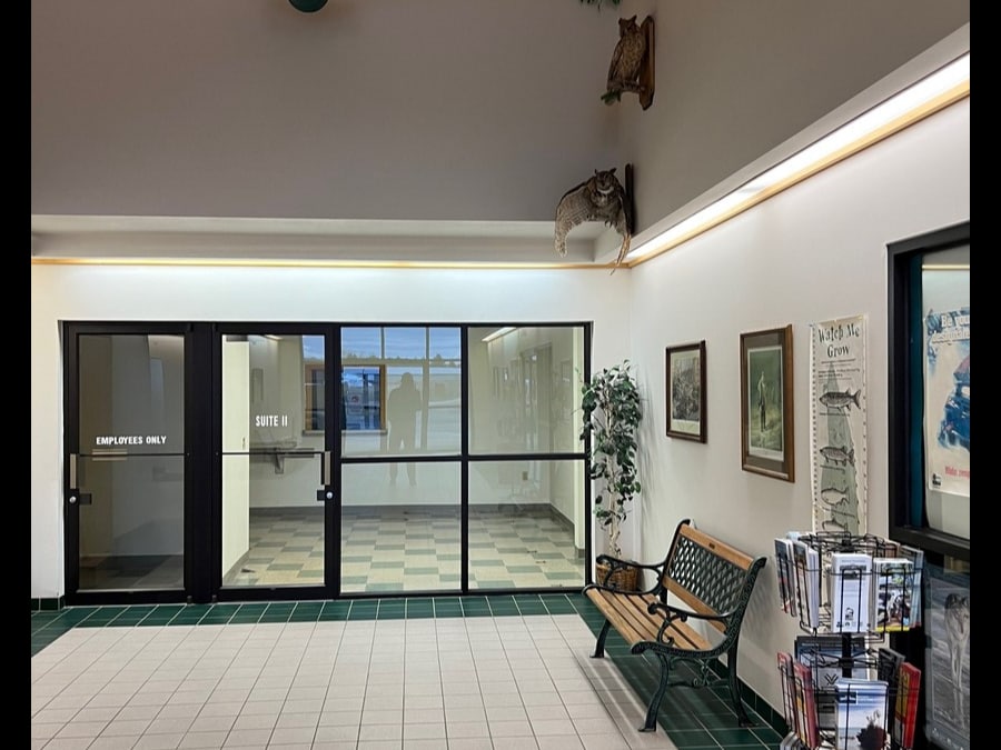 101 N Ogden Rd, Peshtigo, WI for sale Interior Photo- Image 1 of 7