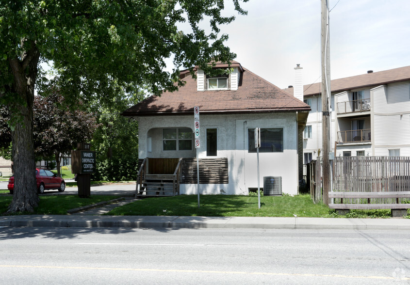 397 Montreal Rd, Ottawa, ON à vendre - Photo du b timent - Image 2 de 2