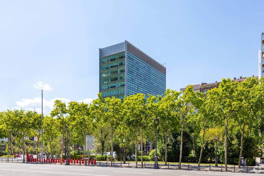 Office in Avinguda Diagonal, 682, Barcelona for lease - Building Photo - Image 3 of 11