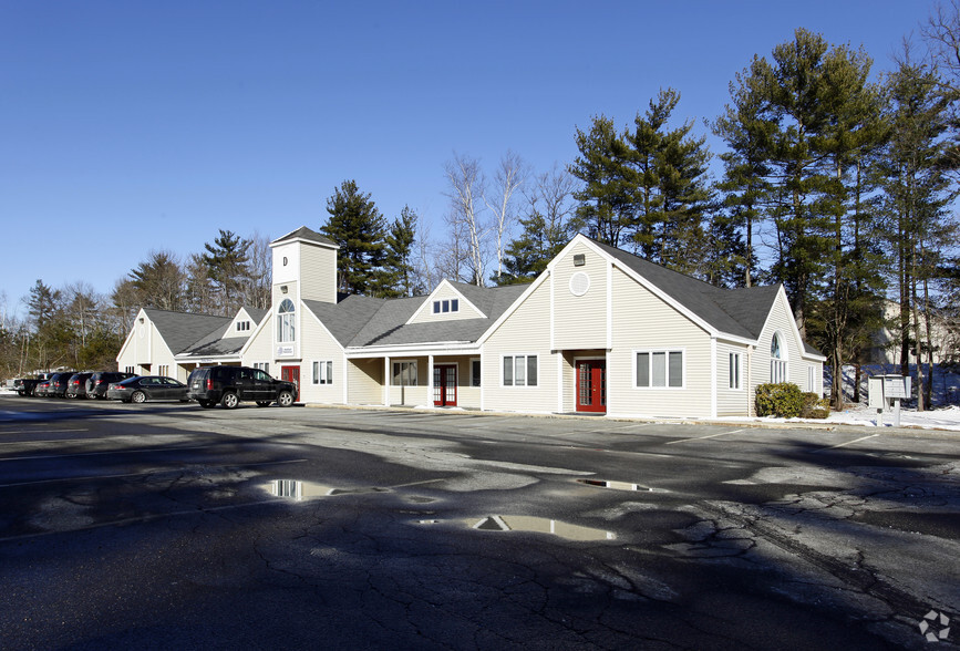 1 Commons Dr, Londonderry, NH à vendre - Photo principale - Image 1 de 1