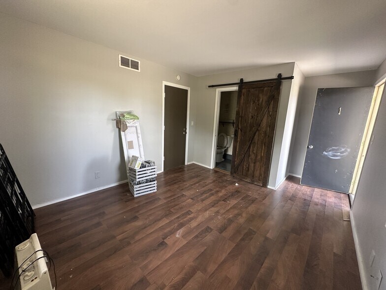 10291 US Highway 14, Mazomanie, WI à vendre - Photo du bâtiment - Image 3 de 18