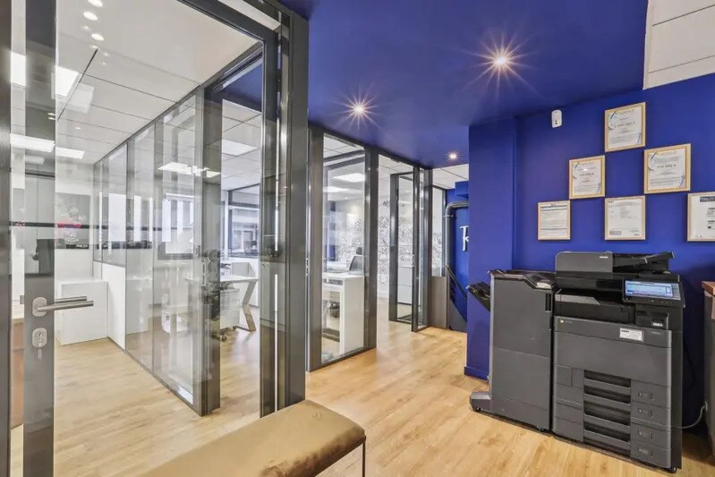 16 Rue Saint Eusèbe, Lyon for lease Interior Photo- Image 1 of 15