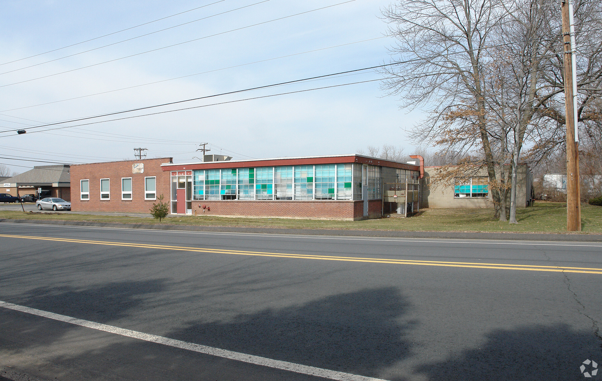 280 Hartford Ave, Newington, CT à vendre Photo du bâtiment- Image 1 de 1