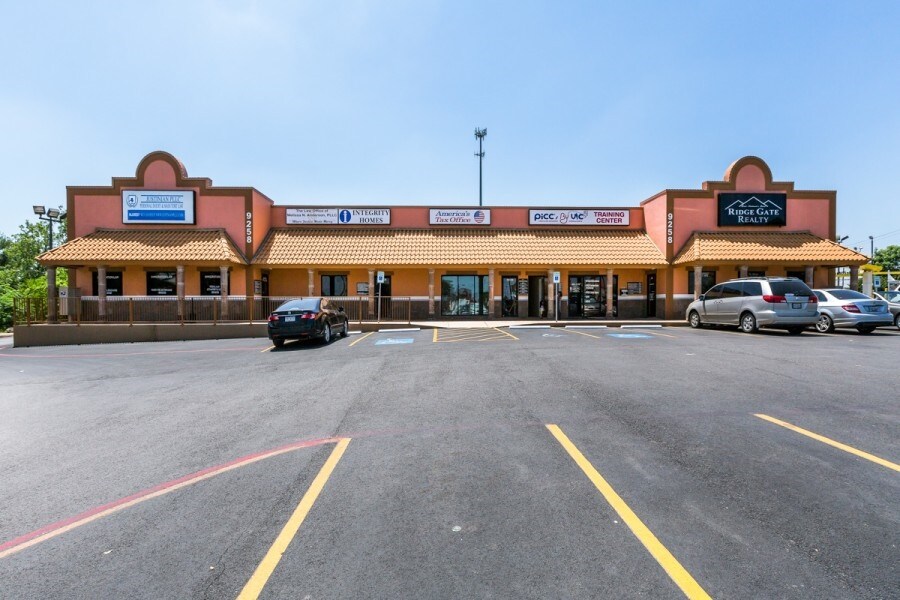 9258 Culebra Rd, San Antonio, TX for lease Primary Photo- Image 1 of 16