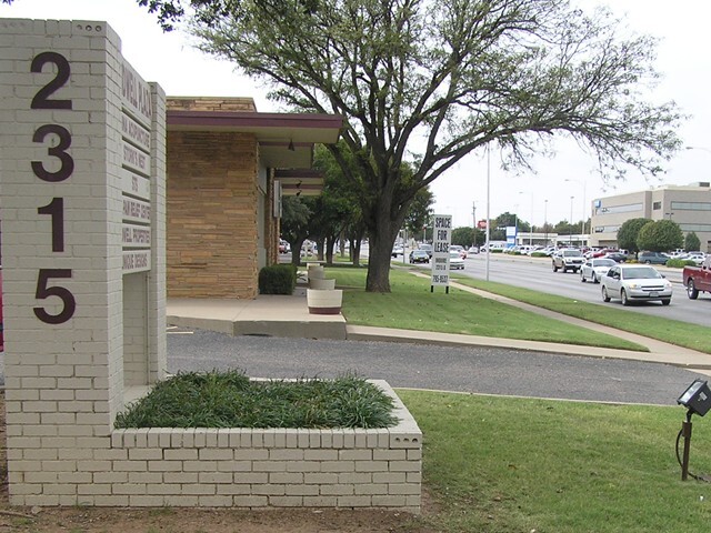 2321 50th St, Lubbock, TX à vendre Photo du bâtiment- Image 1 de 1