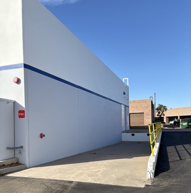 More details for 3804 E Roeser Rd, Phoenix, AZ - Industrial for Lease