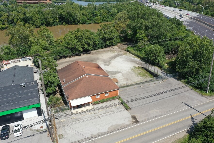 2162 McKinley Ave, Columbus, OH for sale - Building Photo - Image 3 of 21