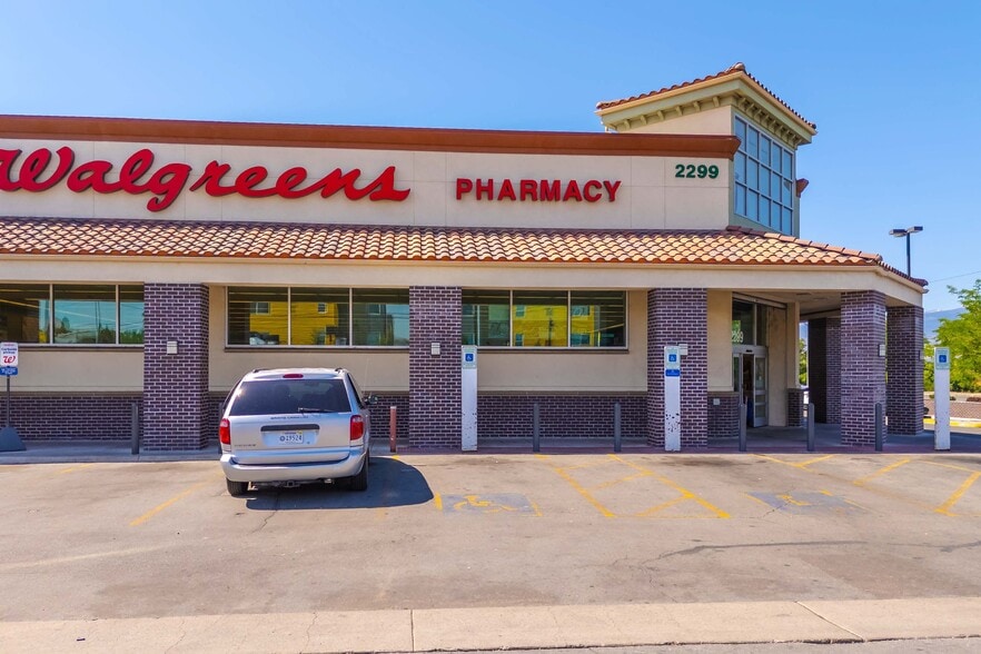 2299 Oddie Blvd, Sparks, NV for sale - Building Photo - Image 2 of 17