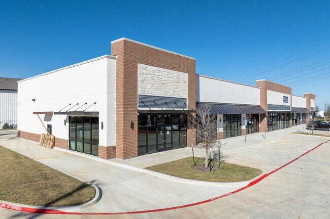 More details for 1305 Debbie Ln, Arlington, TX - Retail for Lease
