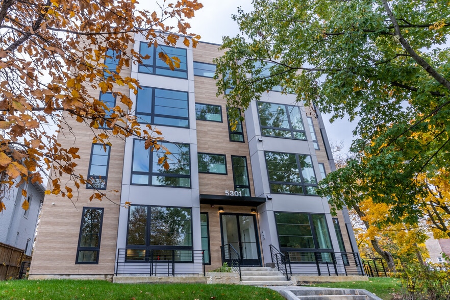 5301 Connecticut Ave NW, Washington, DC à vendre - Photo principale - Image 2 de 20