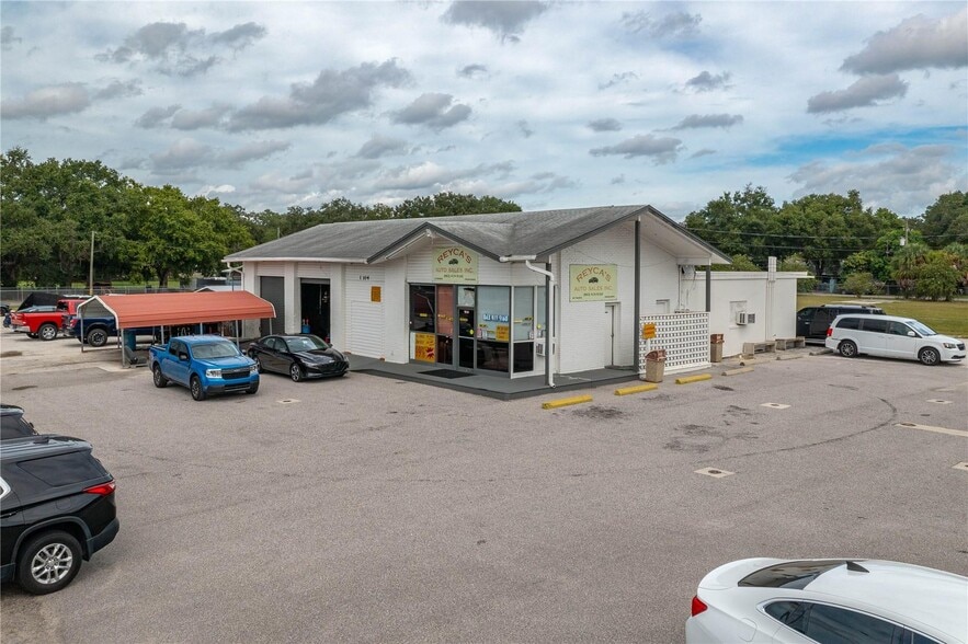 1104 US Highway 17 92 W, Haines City, FL à vendre - Photo du bâtiment - Image 3 de 8