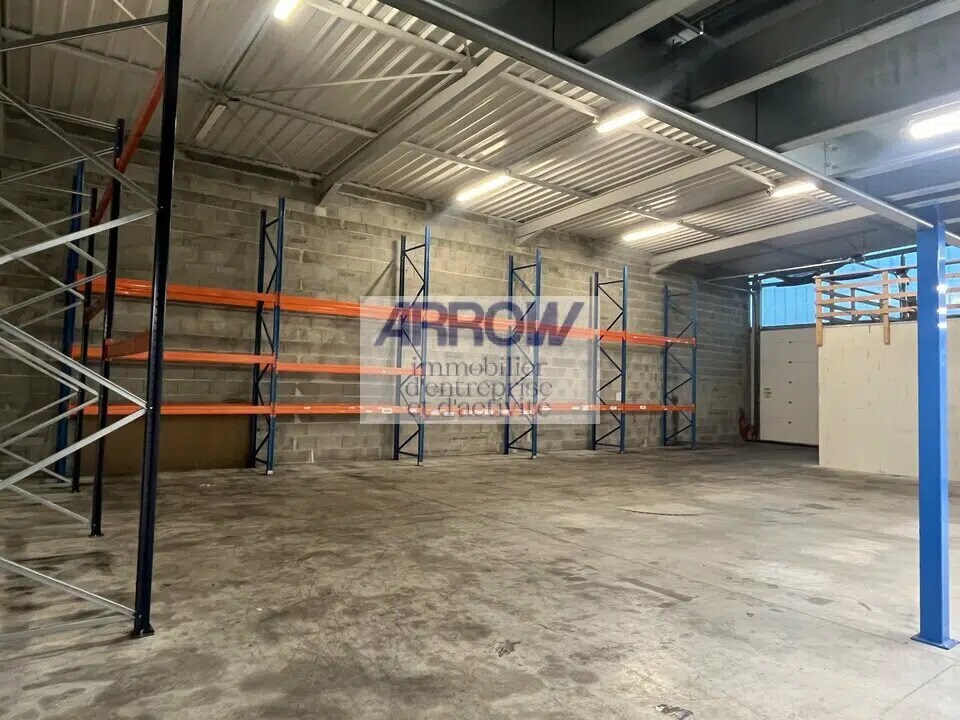 Flex dans Bouaye à louer Photo du bâtiment- Image 1 de 6