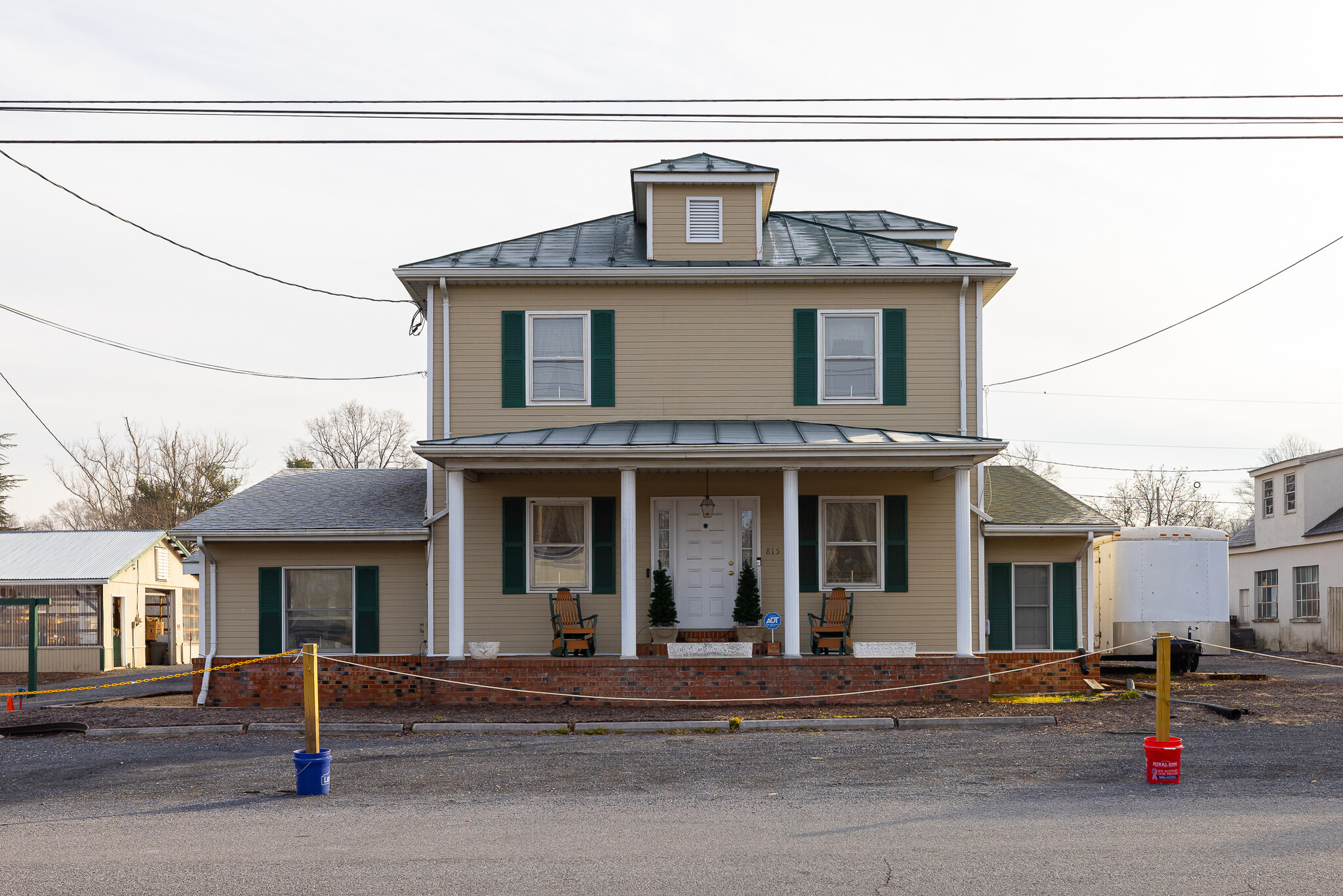 815 Warren Ave, Front Royal, VA à vendre Photo du bâtiment- Image 1 de 1