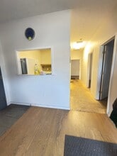 4880 Lake Acworth Dr, Acworth, GA for lease Interior Photo- Image 2 of 9