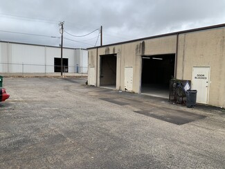 Plus de détails pour 136 Industrial Dr, Boerne, TX - Industriel à louer