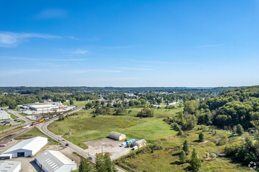 60691 Southgate Rd, Byesville, OH à vendre - Photo du bâtiment - Image 2 de 8