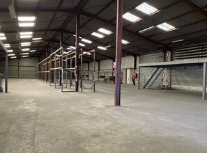 Bureau dans Marignane à louer Photo intérieure- Image 1 de 5