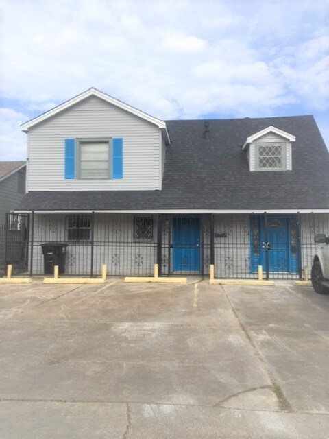 8453 Howard Dr, Houston, TX à louer Autre- Image 1 de 10