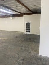 7300 Fulton Ave, North Hollywood, CA for lease Interior Photo- Image 1 of 4