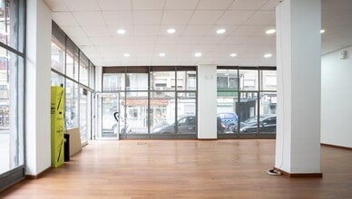 Carrer del Camp Arriassa, Barcelona, Barcelona for lease Interior Photo- Image 2 of 9
