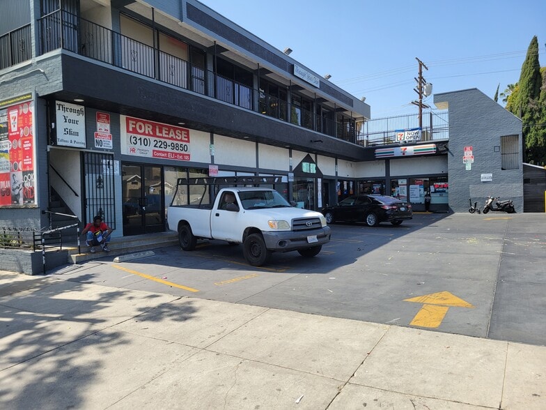 7353 Melrose Ave, Los Angeles, CA for lease - Building Photo - Image 1 of 7