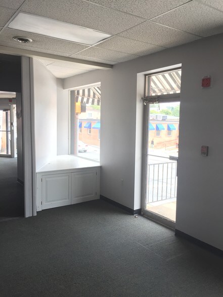 28 Liberty St, Westminster, MD à louer - Photo du bâtiment - Image 3 de 50